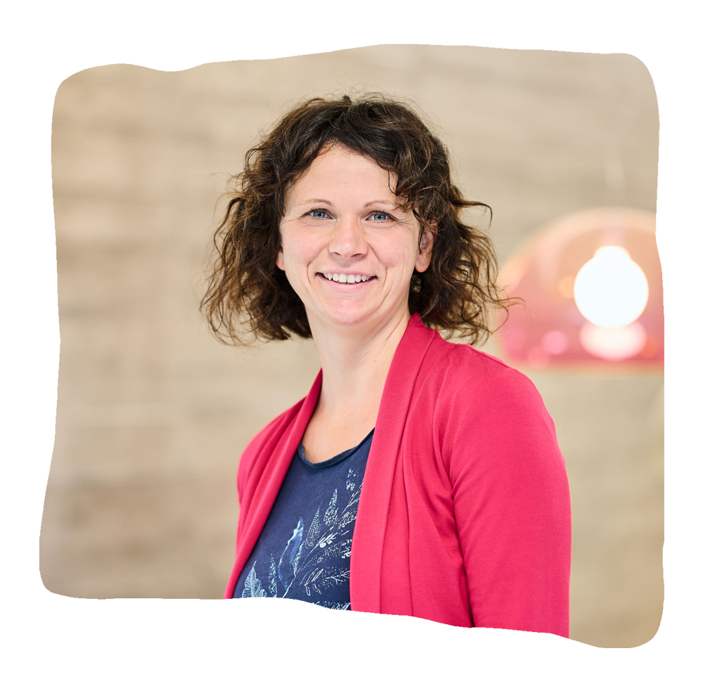Portrait stellvertretende Schulleiterin Frau Babik